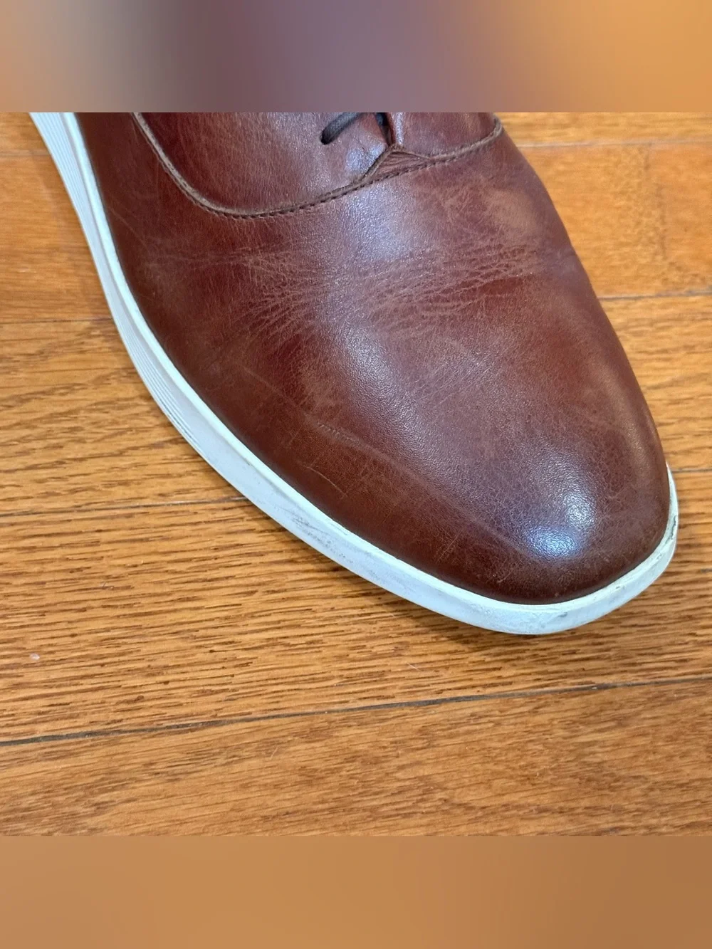 Wolf & Shepherd Men’s 9.5 Crossover Derby Leather Hybrid Dress Shoes Oxford READ